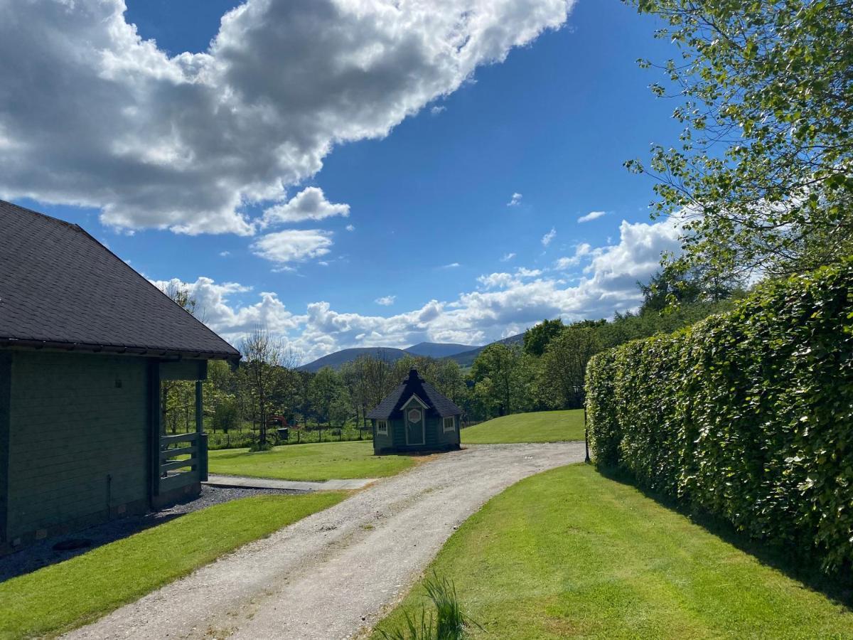 Parkmore Holiday Cottages Dufftown Eksteriør billede